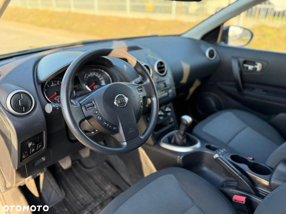 Nissan Qashqai+2 - 31