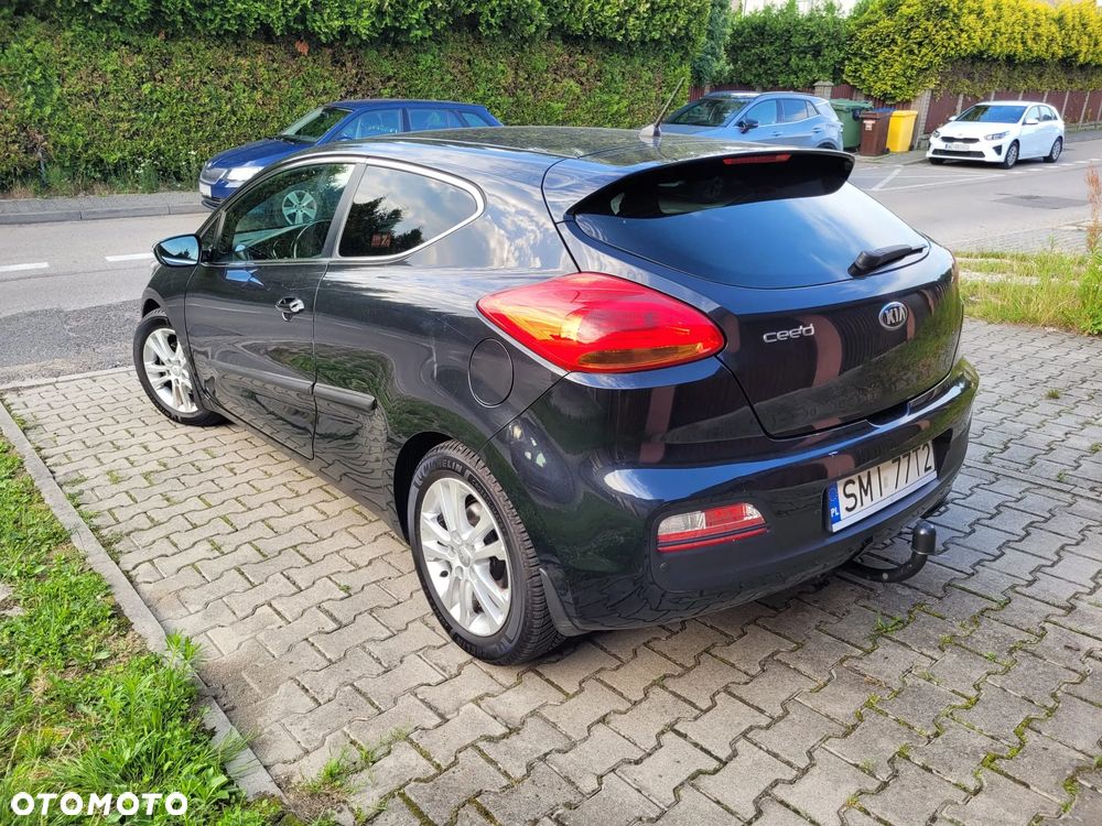 Kia Ceed 1.4 L - 4