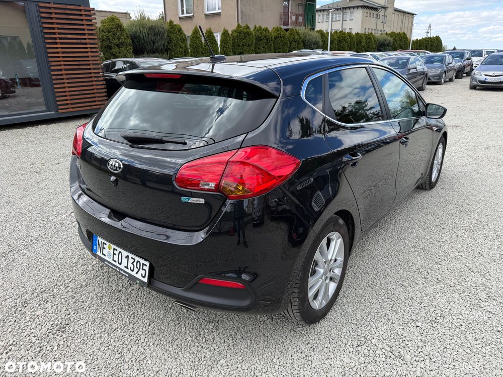 Kia Ceed 1.4 CVVT ISG Dream Team Edition - 6