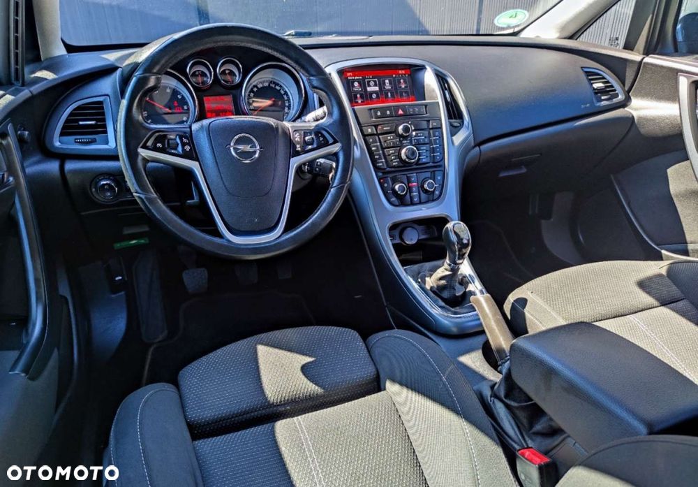 Opel Astra 1.6 CDTI DPF ecoFLEX Sports TourerStart/Stop Exklusiv - 19