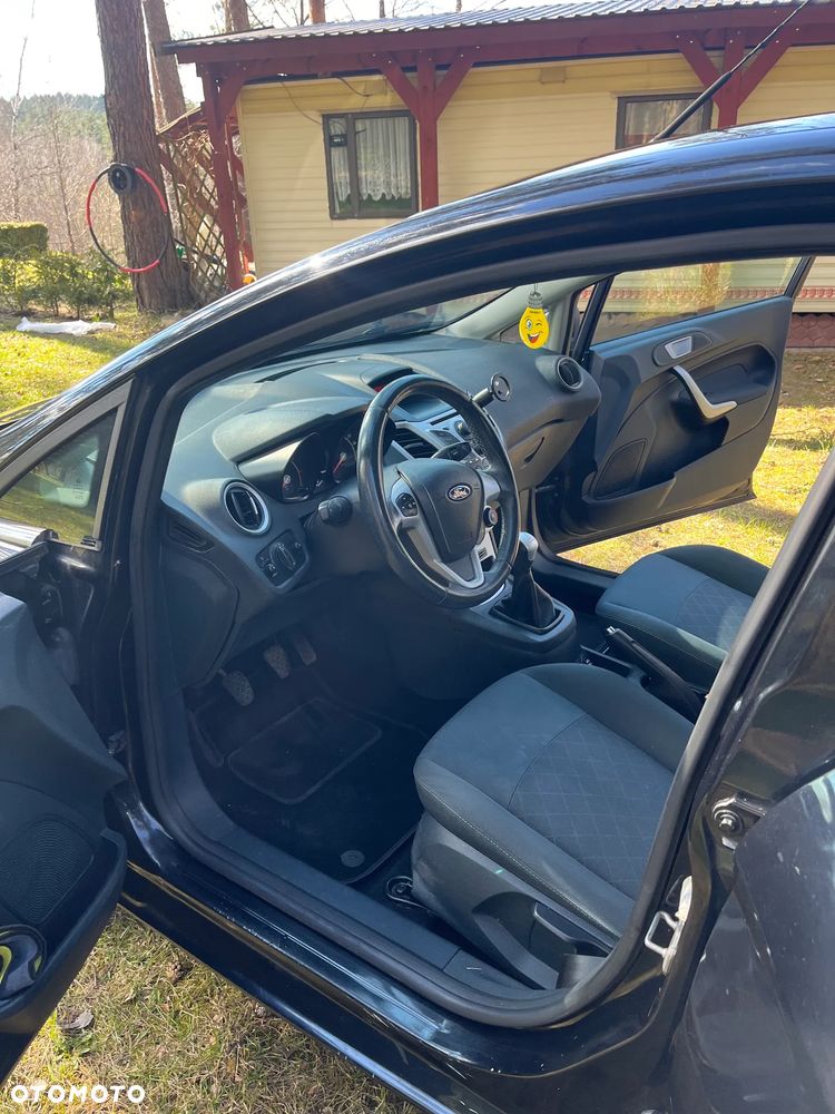 Ford Fiesta 1.4 Trend EU5 - 13