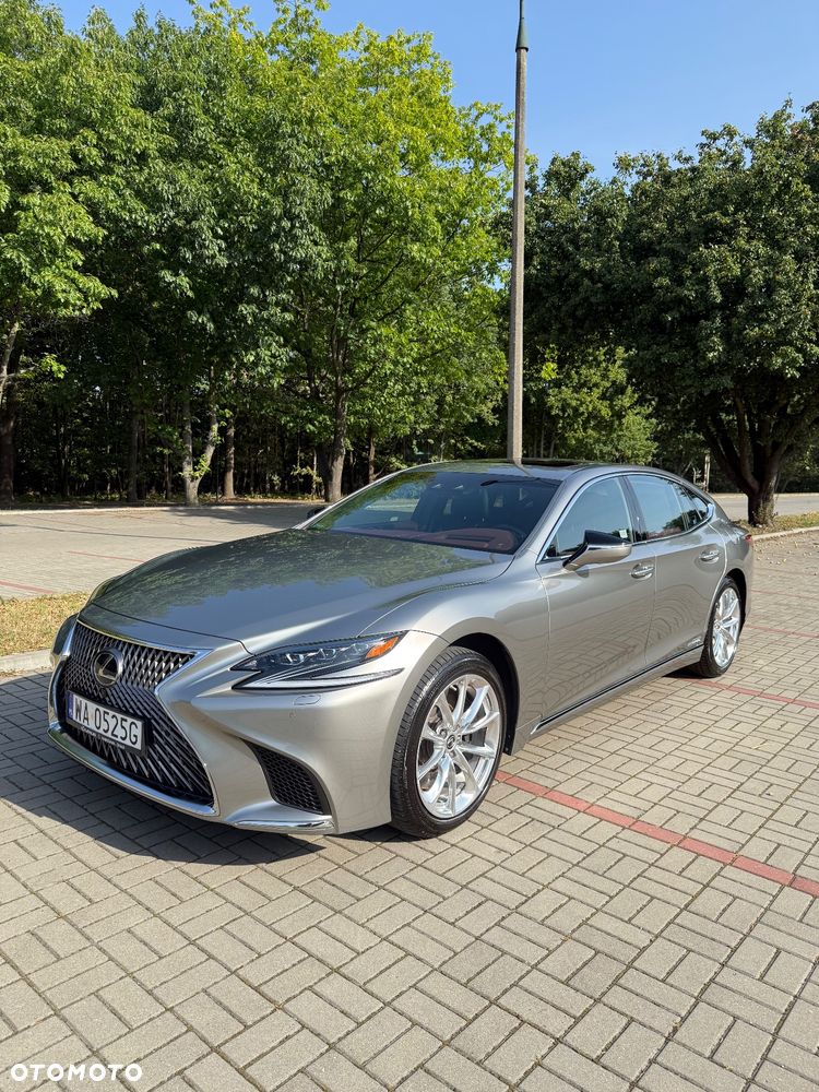 Lexus LS 500h Omotenashi AWD - 1