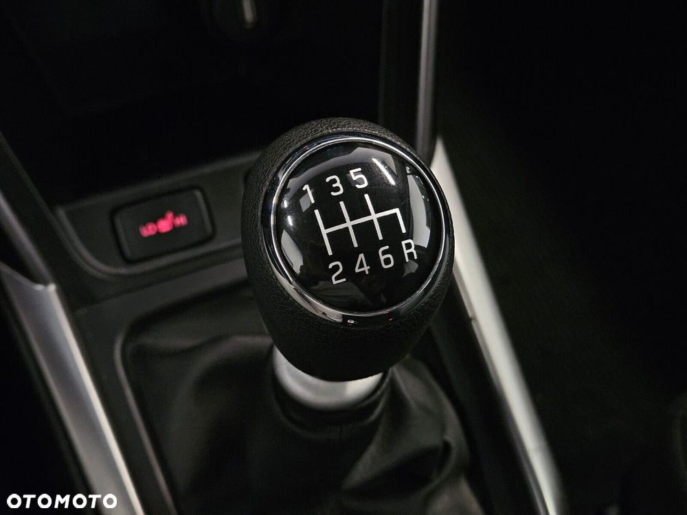 Suzuki SX4 S-Cross - 23