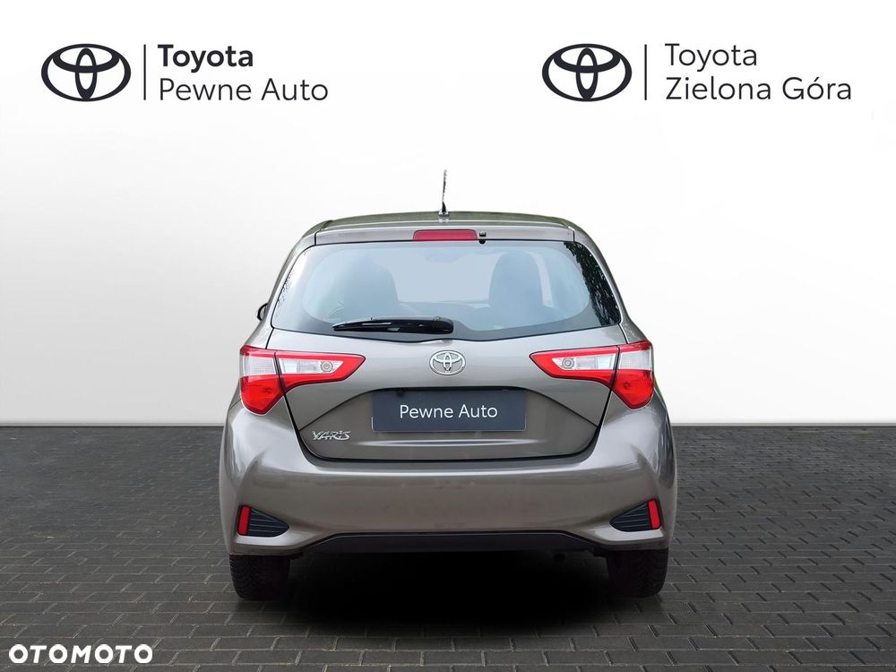 Toyota Yaris 1.5 Premium CVT - 4