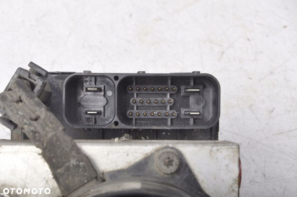 CHRYSLER GRAND VOYAGER IV 2.5 POMPA ABS 04686702AC - 4