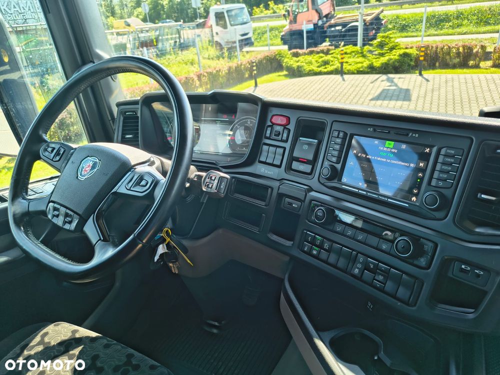 Scania R460 / STANDARD / RETARDER / - 13