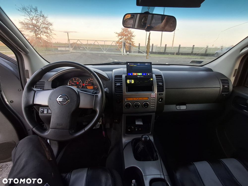 Nissan Pathfinder 2.5 DCi Comfort / XE - 5