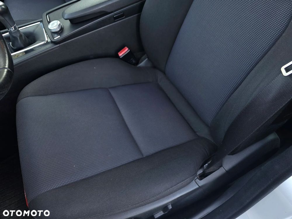 Mercedes-Benz Klasa C 200 CDI Elegance - 14