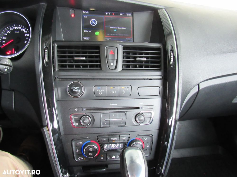 Renault Latitude - 13