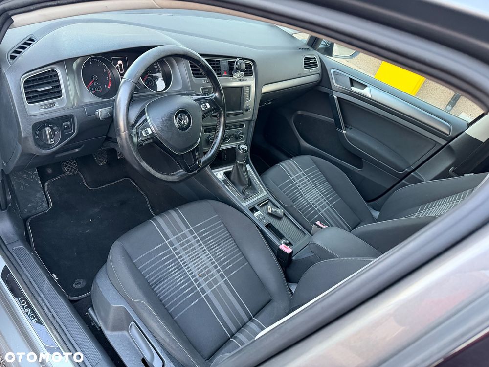 Volkswagen Golf 1.2 TSI BlueMotion Technology Lounge - 10