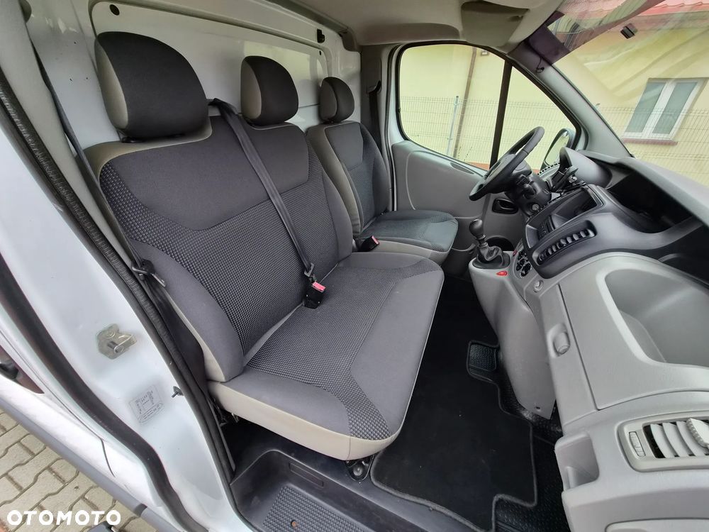 Opel Vivaro - 27