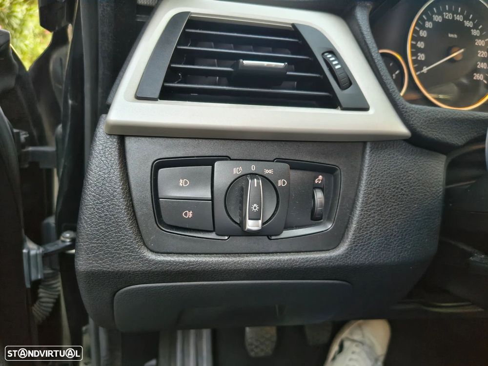 BMW 418 - 21