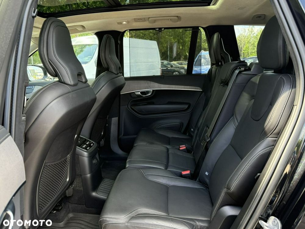Volvo XC 90 - 16