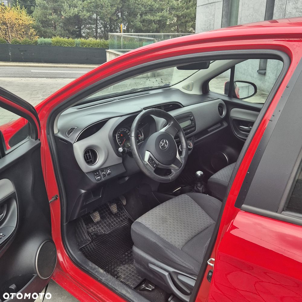 Toyota Yaris 1.0 Active - 8