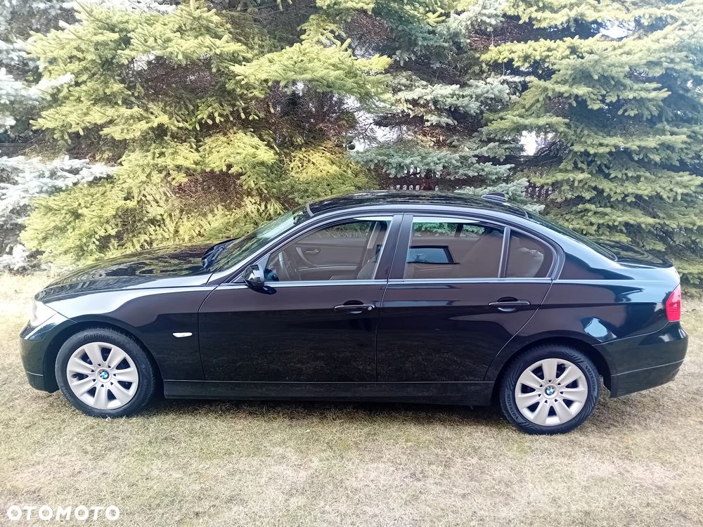 BMW Seria 3 318i Edition Exclusive - 14