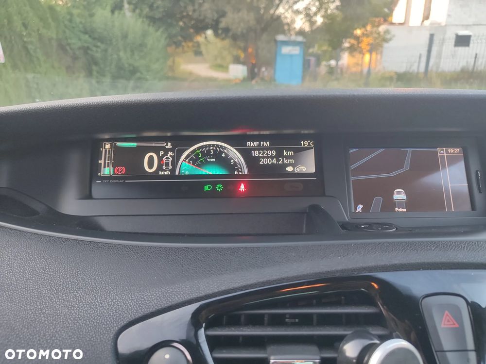 Renault Scenic 1.5 dCi Dynamique EDC - 14