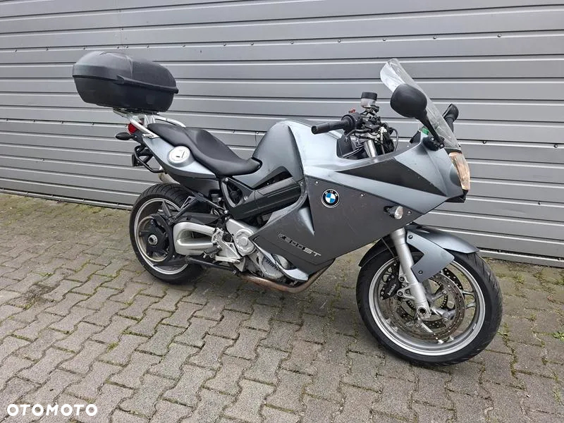 BMW F - 4
