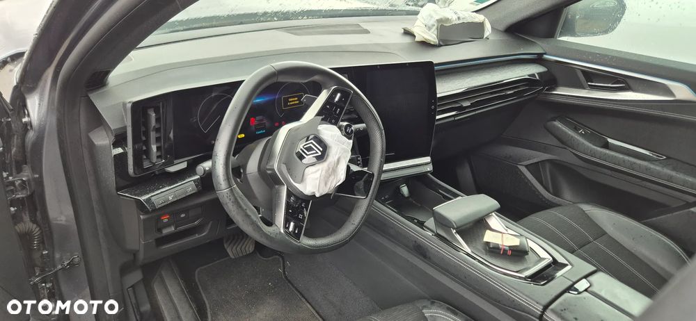 Renault Austral 1.3 TCe mHEV Iconic - 24