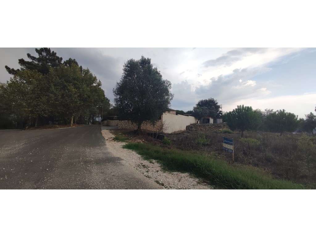 Terreno para venda em zona tranquila com excelente vista - Grande imagem: 2/9