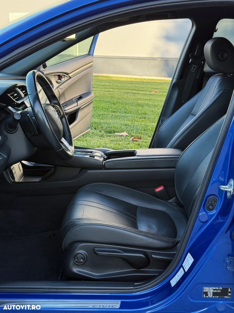 Honda Civic 1.5 i-VTEC Turbo CVT Prestige - 25