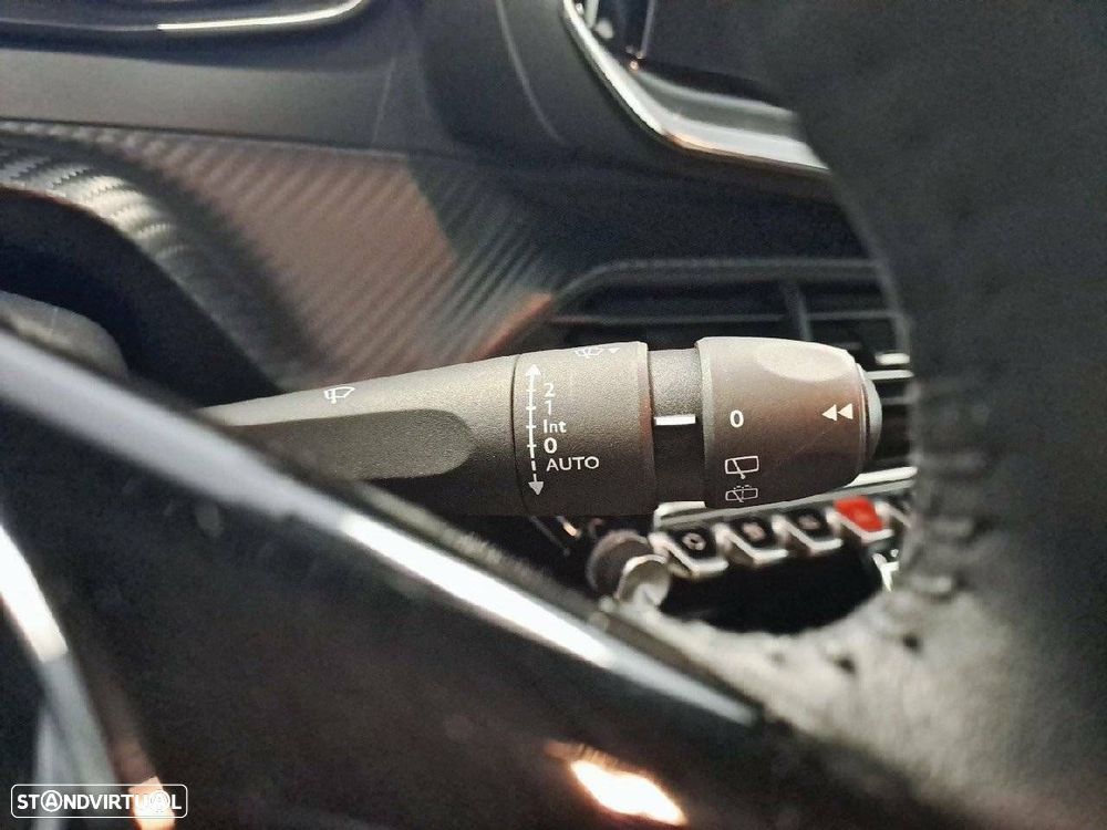 Peugeot 2008 1.2 PureTech Style - 15