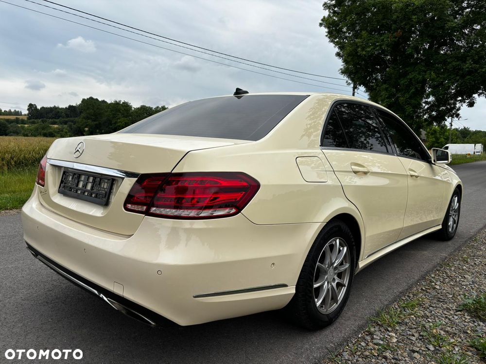 Mercedes-Benz Klasa E 220 BlueTEC 4Matic 7G-TRONIC Edition - 5
