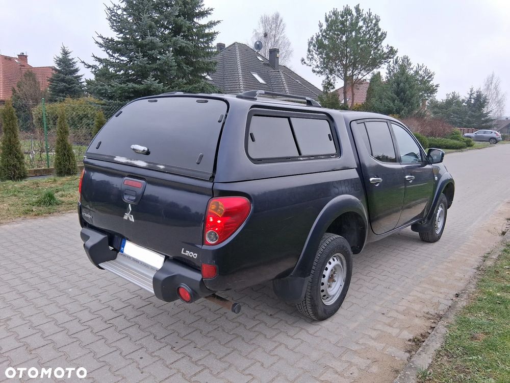 Mitsubishi L200 2.5 DID DC Instyle HP - 6
