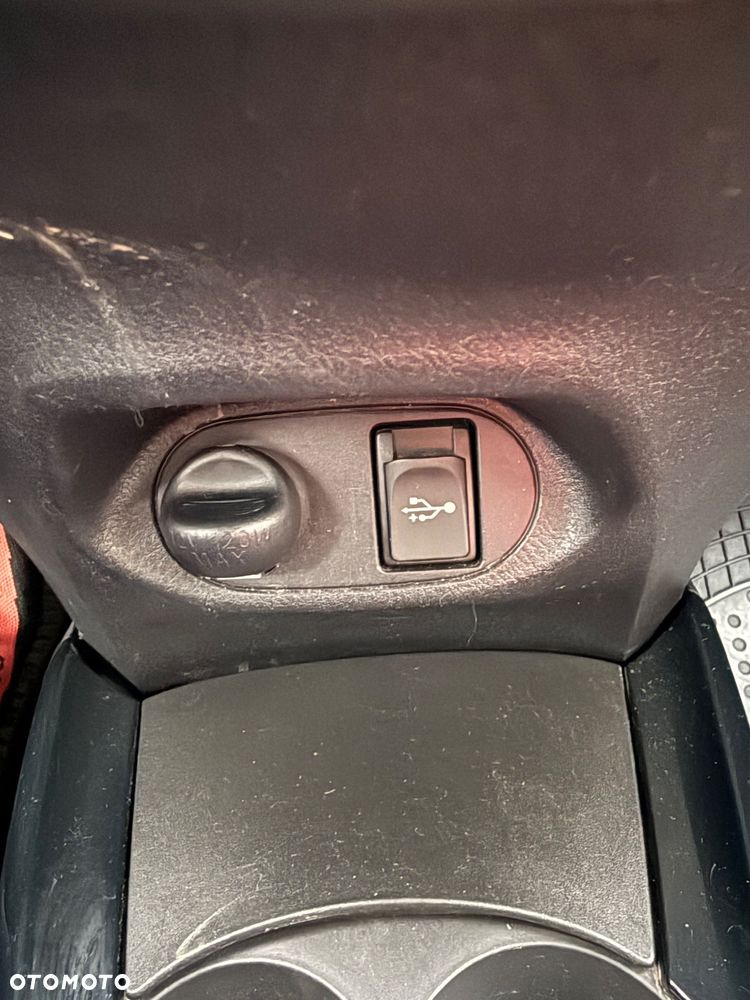 Toyota Yaris 1.33 Dynamic - 8