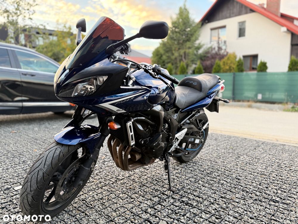 Yamaha FZ6