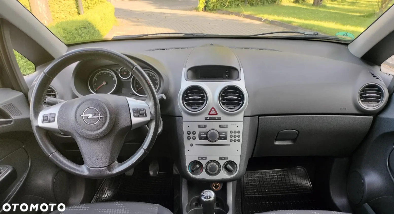 Opel Corsa 1.4 16V Graphite - 9