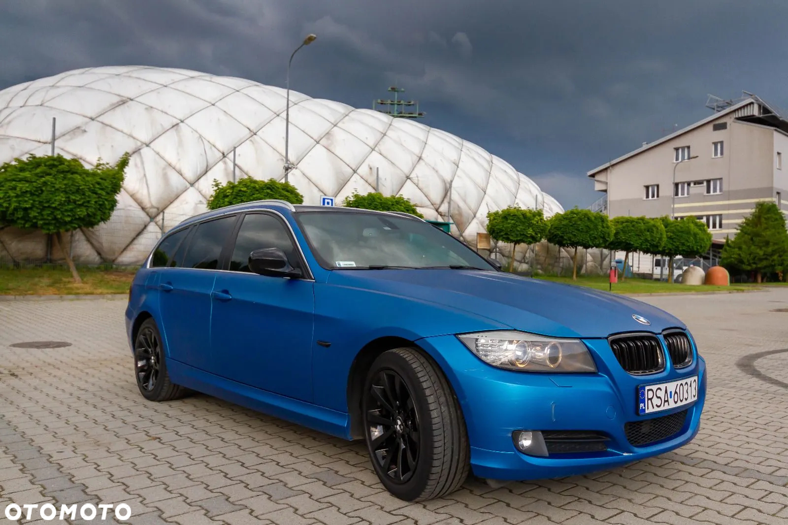 BMW Seria 3 320d xDrive - 10