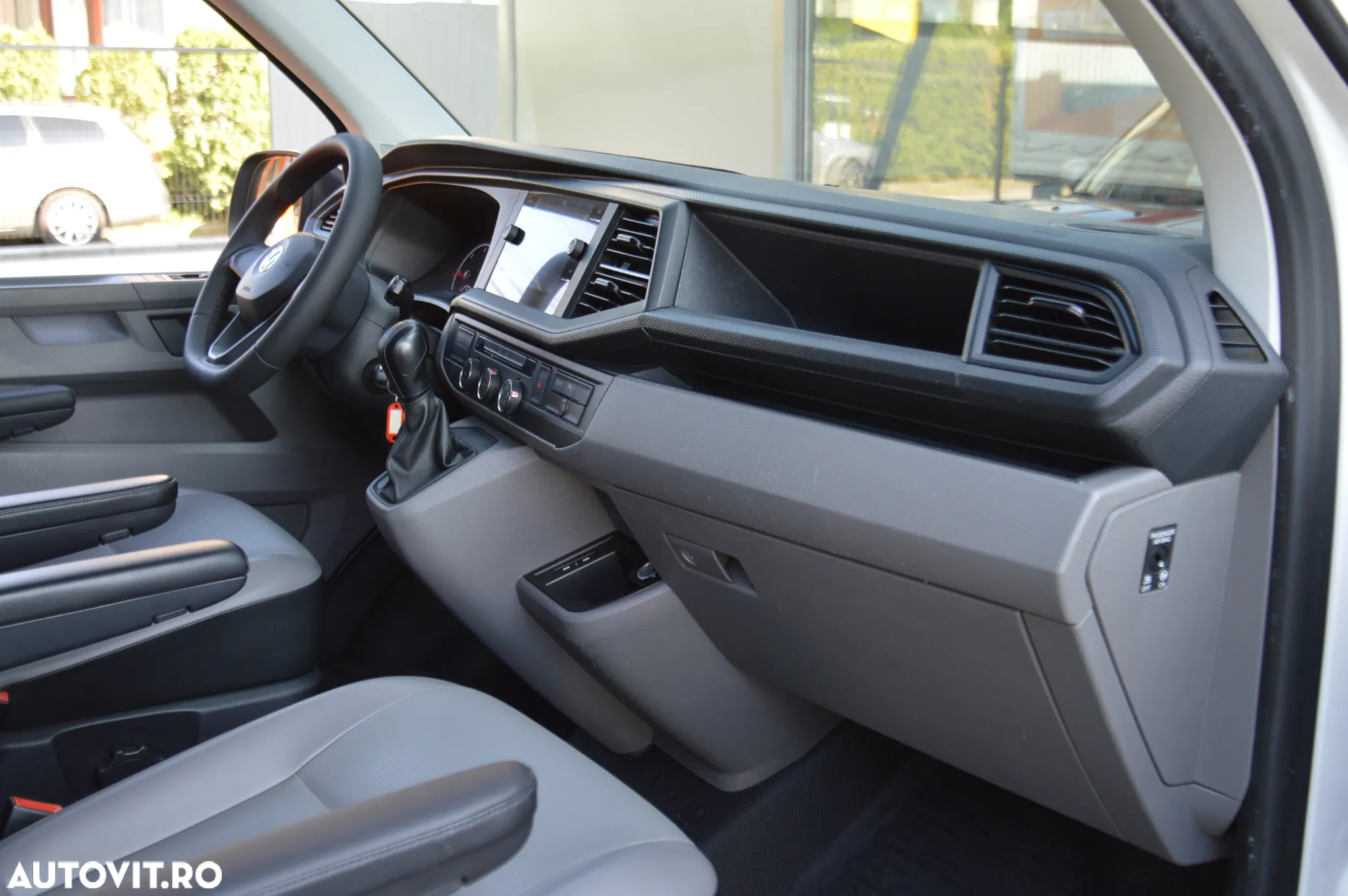 Volkswagen Transporter T6.1 DSG 4MOTION Kurz Plus Comfortline - 16