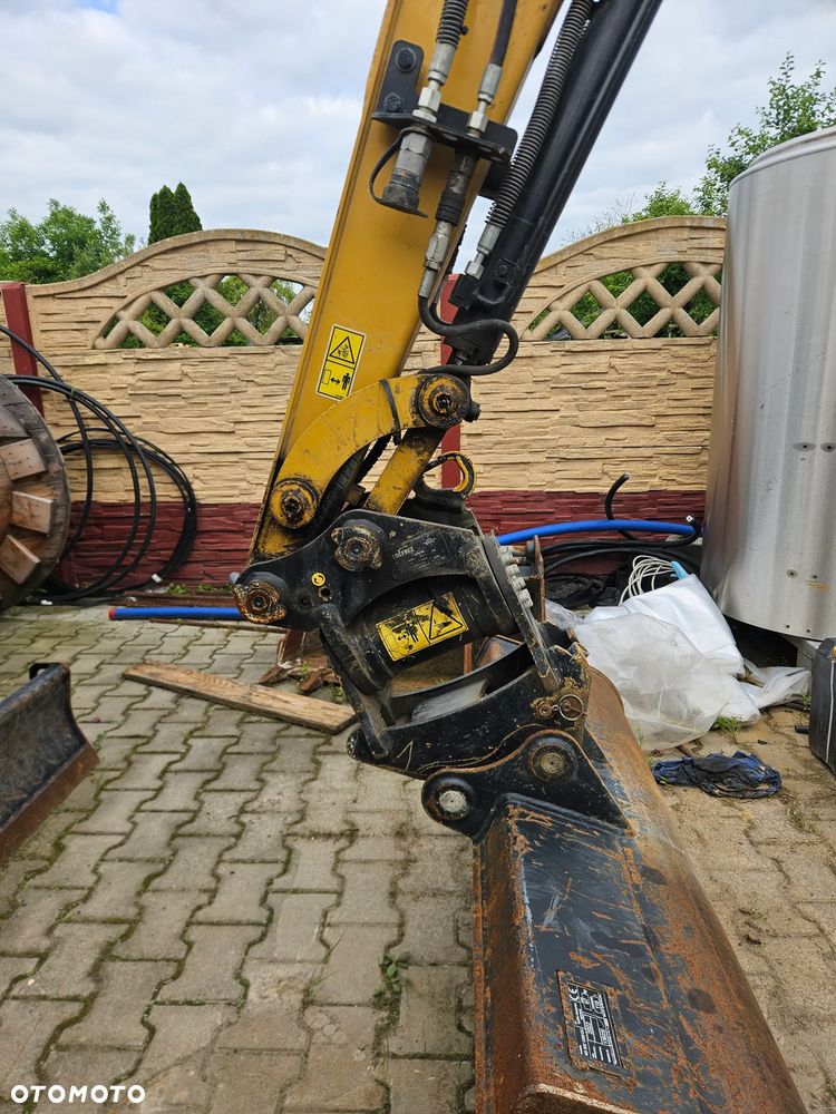Caterpillar Cat 302.7 CR - 8