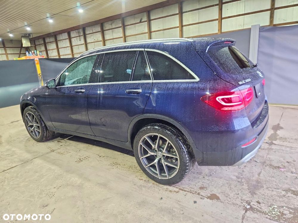 Mercedes-Benz GLC 300 4Matic 9G-TRONIC - 3