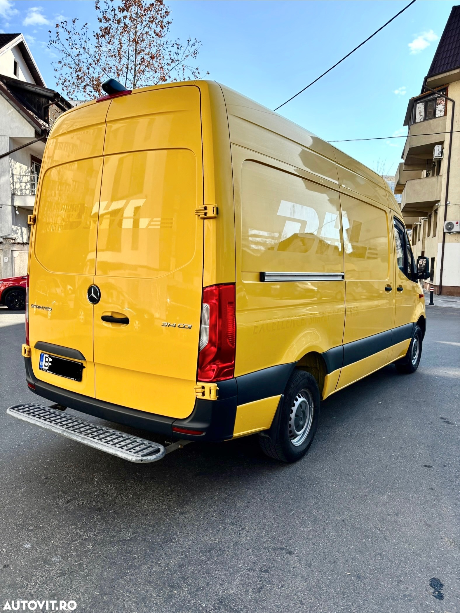 Mercedes-Benz Sprinter - 4