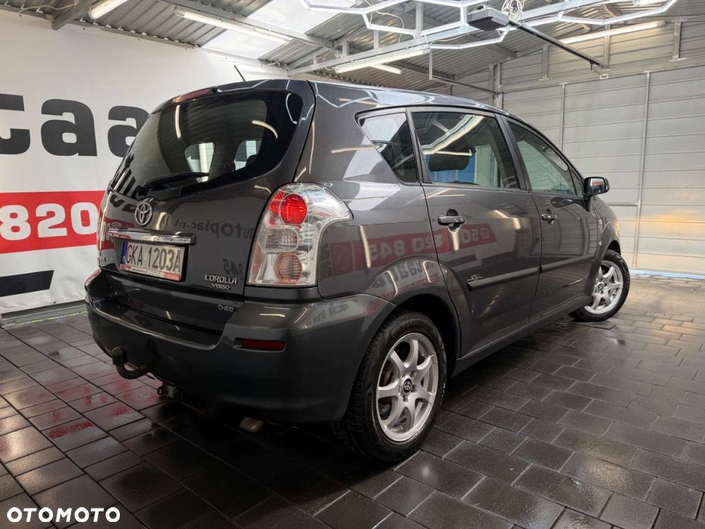 Toyota Corolla Verso 2.2 D-4D Premium + 7os - 13