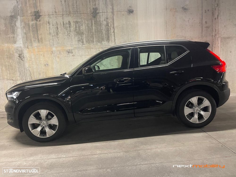 Volvo XC 40 2.0 D3 Momentum Plus - 9