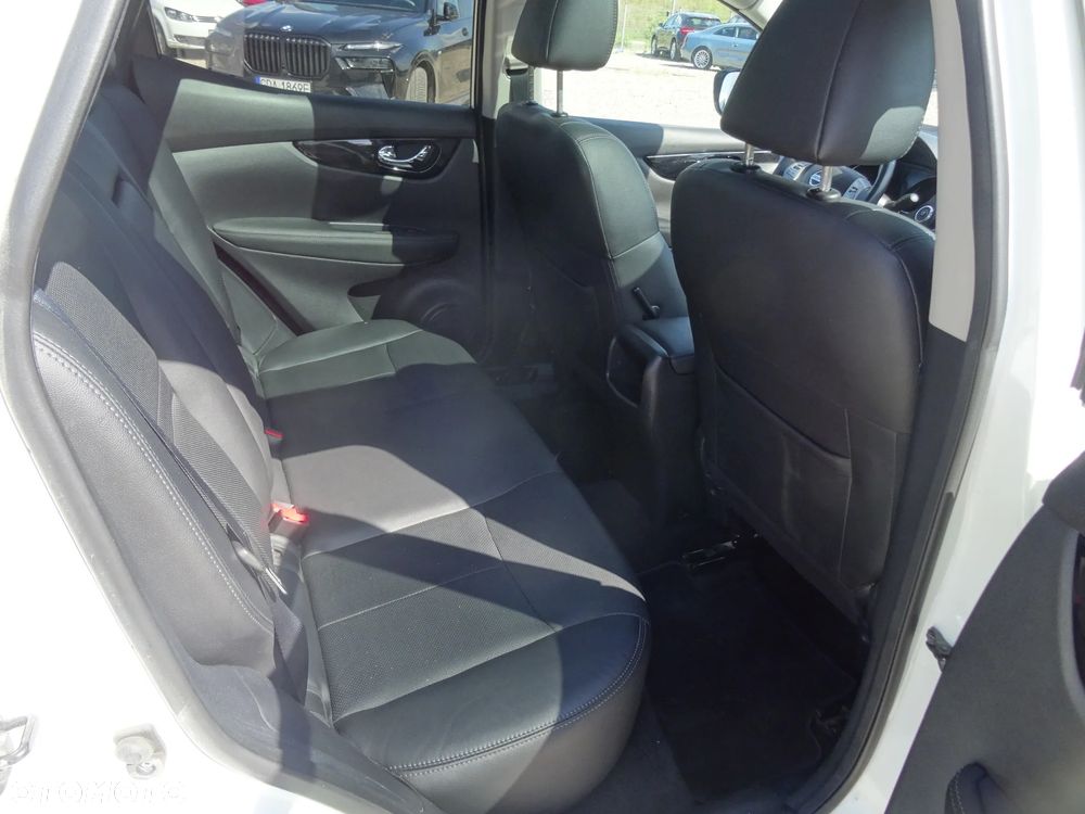 Nissan Qashqai 1.2 DIG-T Acenta Xtronic - 21