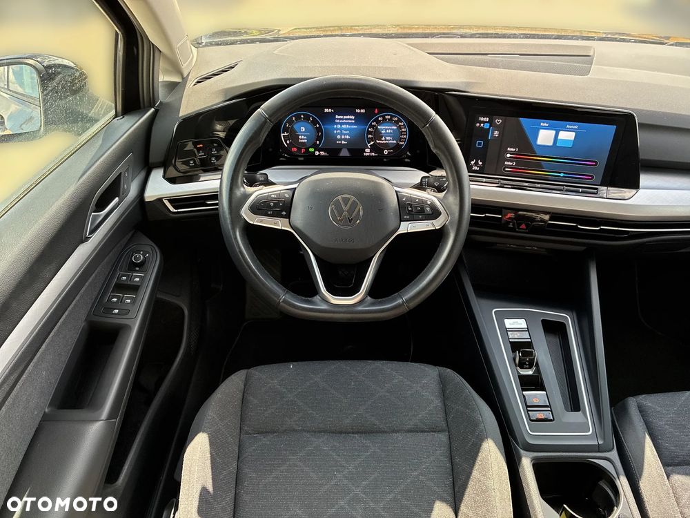 Volkswagen Golf 1.5 eTSI mHEV Life DSG - 20