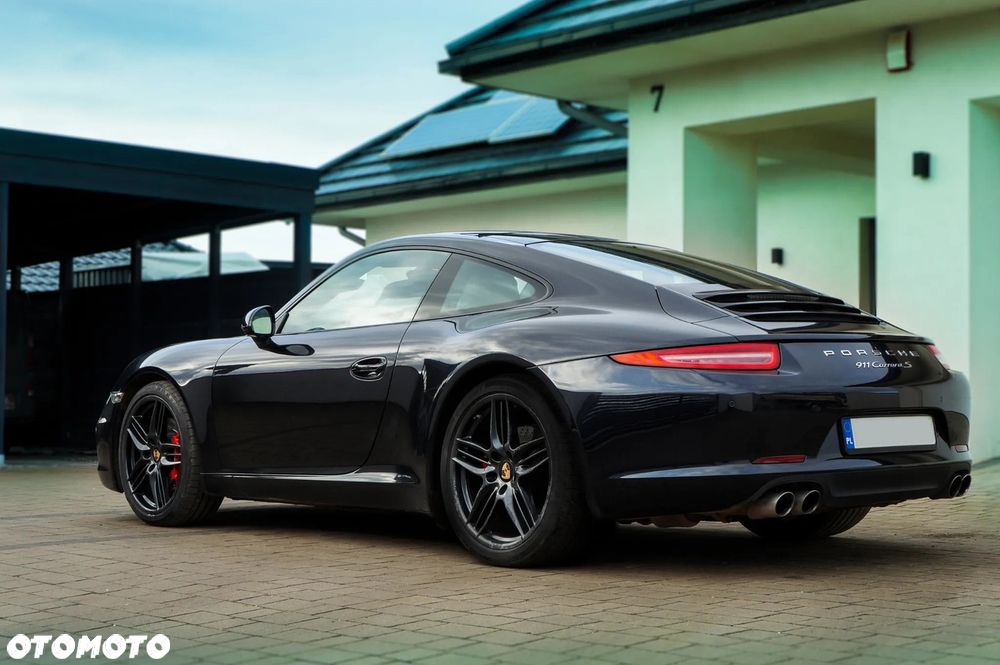 Porsche 911 - 8