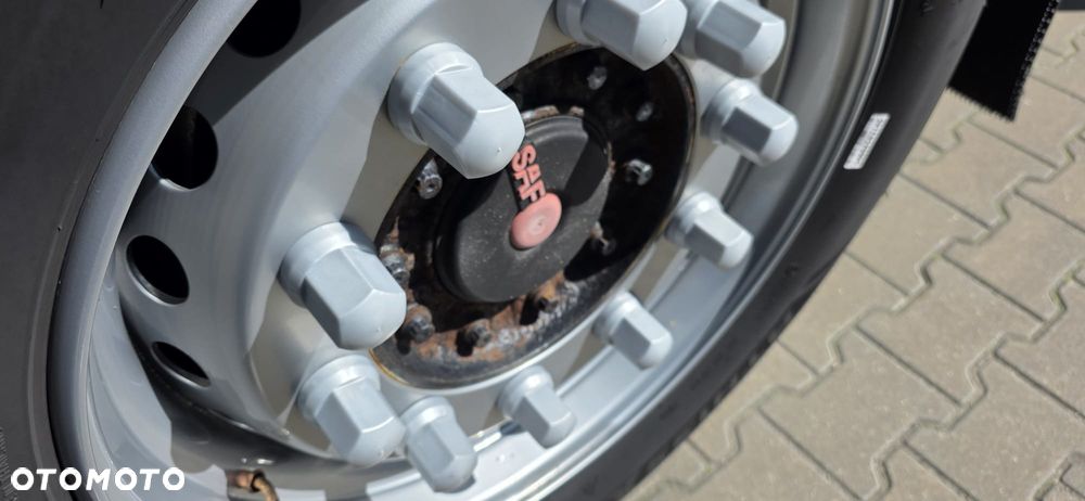 Fliegl SDS 01 Naczepa z agregatem pod kontenery 40- stopowe - 13