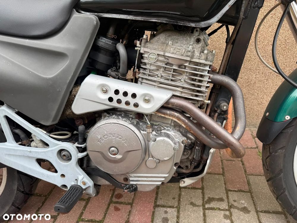 Honda SL - 20
