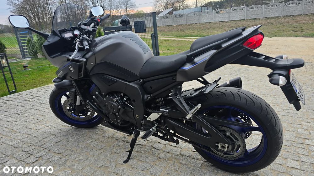 Yamaha FZ8 - 6
