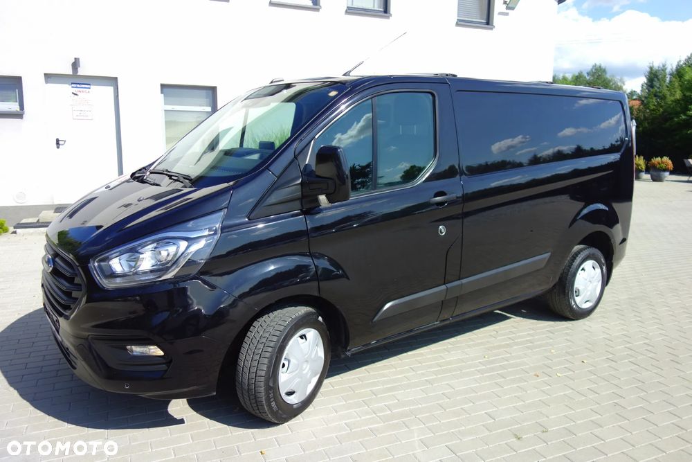 Ford Transit Custom 2.0 Ecoblue 130 KM  L1H1 Klima Webasto  Navi - 29