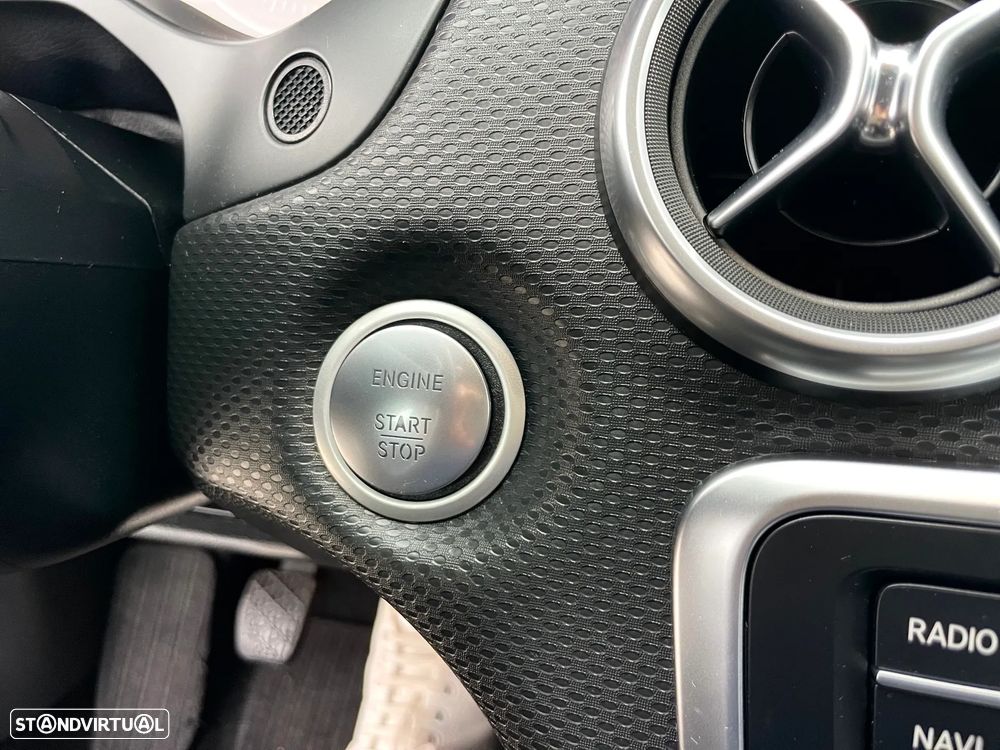 Mercedes-Benz A 180 d Urban - 19