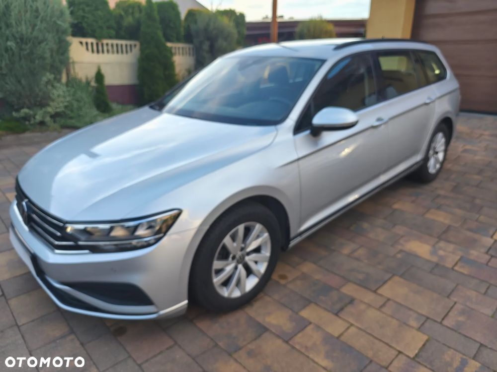 Volkswagen Passat - 10