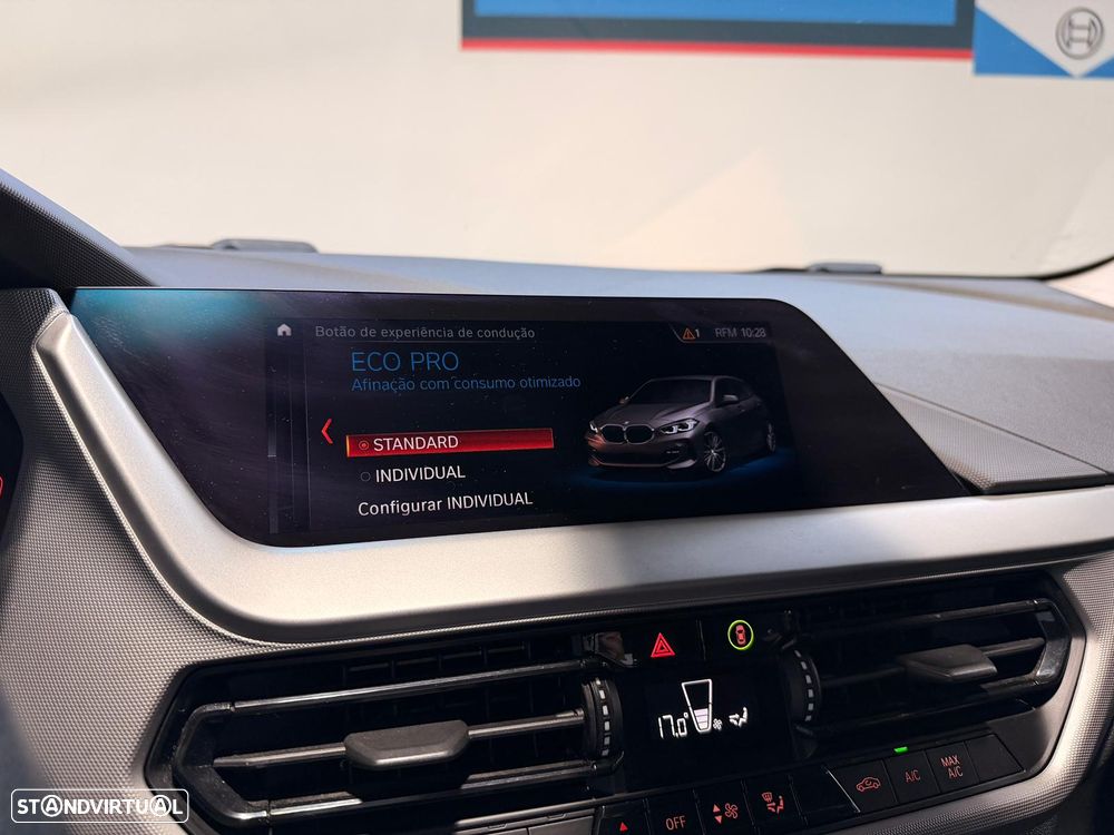 BMW 118 i Auto - 28