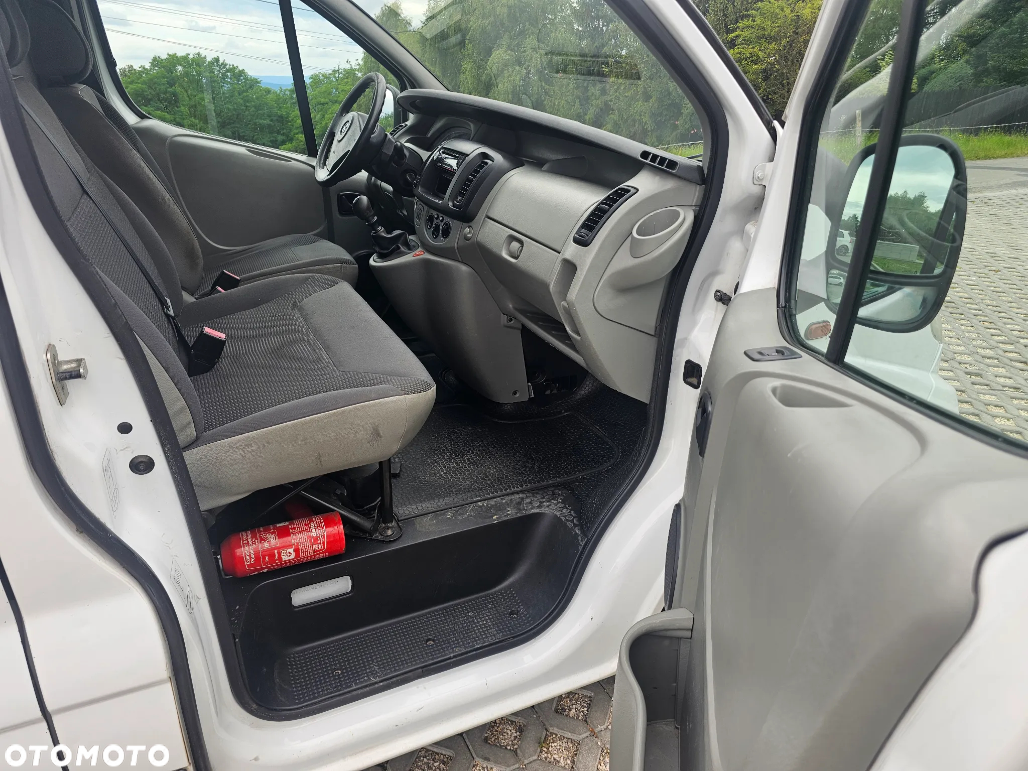 Opel Vivaro - 14
