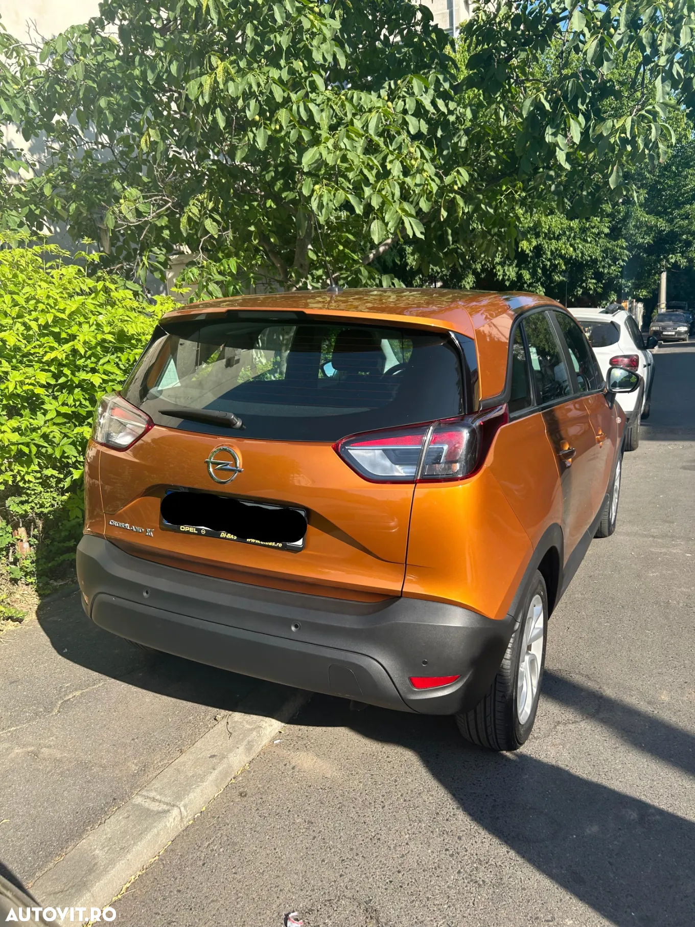 Opel Crossland X 1.2 Start/Stop Enjoy - 2