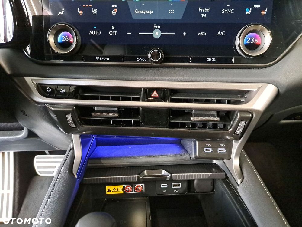 Lexus RX - 26